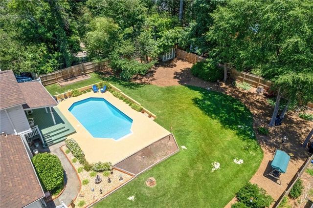 4183 Deerbrook Way SW, Lilburn, GA 30047