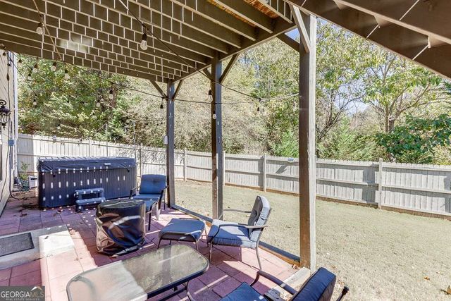 5652 Leaf Ridge Lane NE, Buford, GA 30518