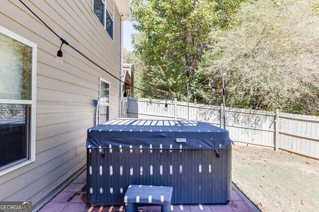 5652 Leaf Ridge Lane NE, Buford, GA 30518