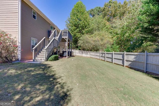 5652 Leaf Ridge Lane NE, Buford, GA 30518