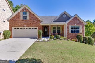 5652 Leaf Ridge Lane NE, Buford, GA 30518