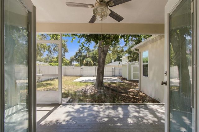 150 50TH STREET N, St Petersburg, FL 33710