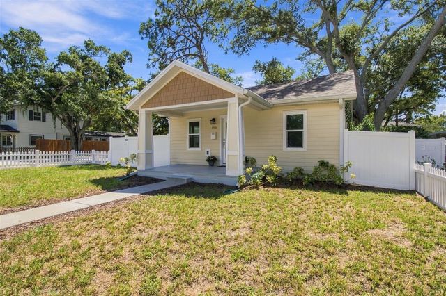 150 50TH STREET N, St Petersburg, FL 33710