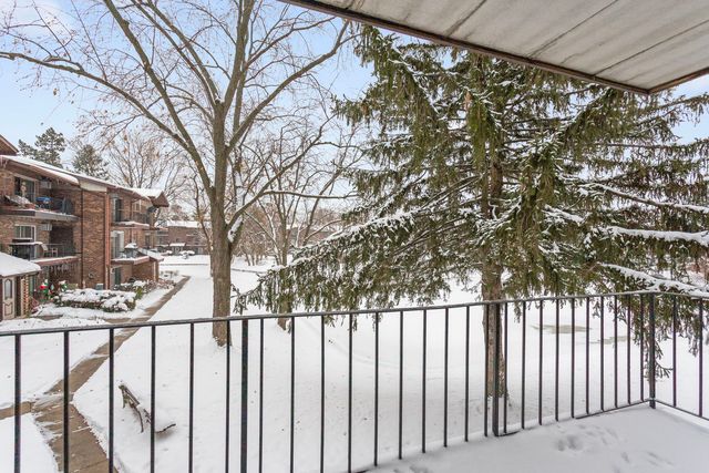 2505 Spring Street 3304, Woodridge, IL 60517