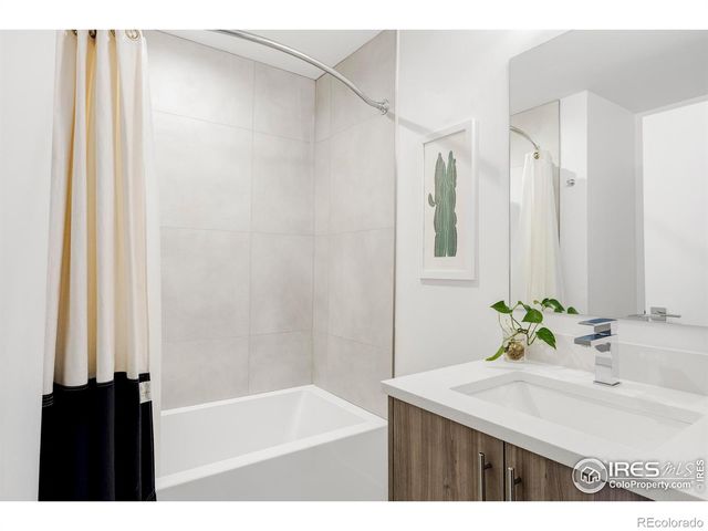 2465 Walnut Street 13, Boulder, CO 80302