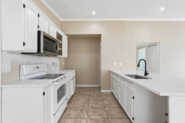 9420 Kerrville Street, Dallas, TX 75227