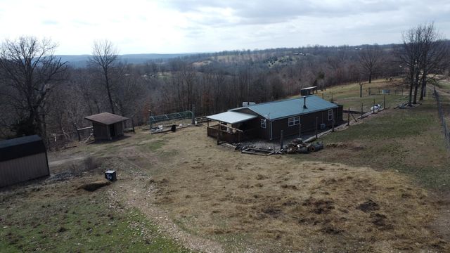 16968 County Road 116 Private Drive B, Macomb, MO 65702