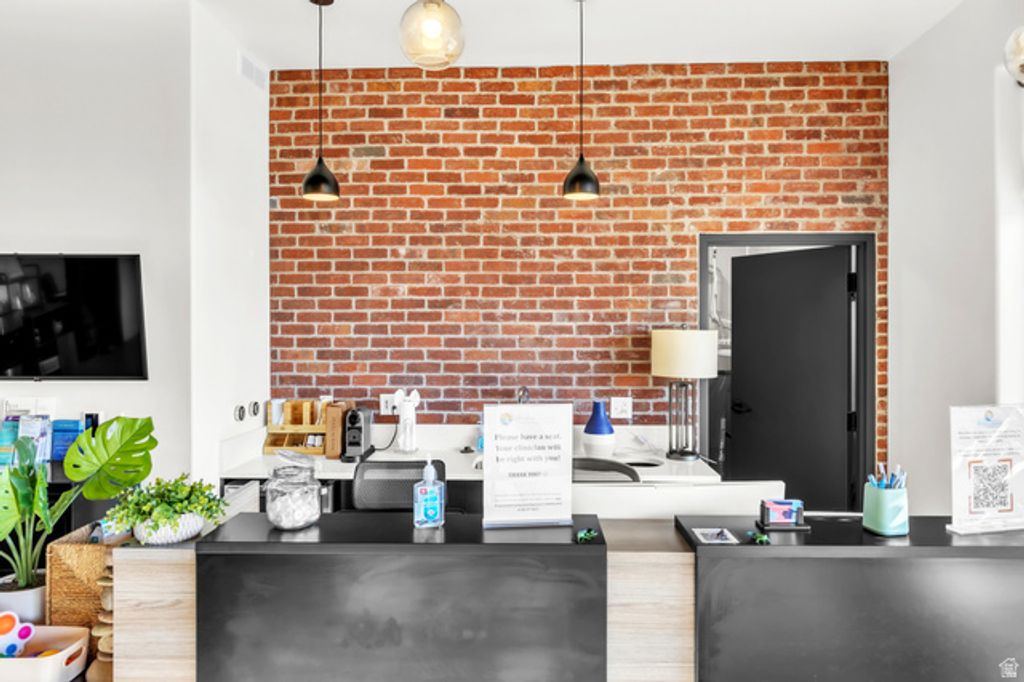 9295 S 1300 E, Sandy, UT 84094 — photo 5