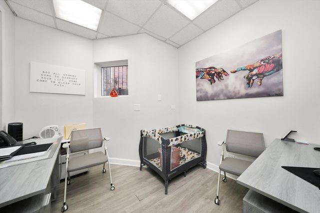 4854 W Addison Street, Chicago, IL 60641