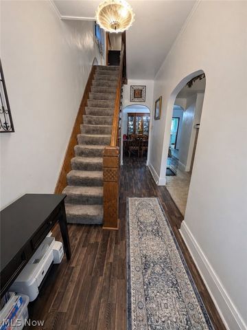 13 5th, Mcmechen, WV 26040