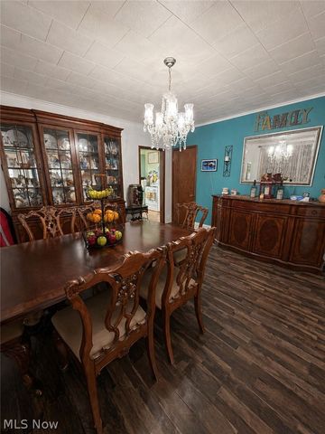 13 5th, Mcmechen, WV 26040