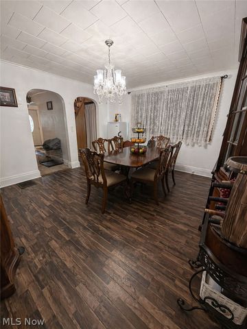 13 5th, Mcmechen, WV 26040