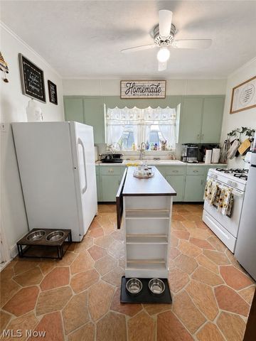 13 5th, Mcmechen, WV 26040
