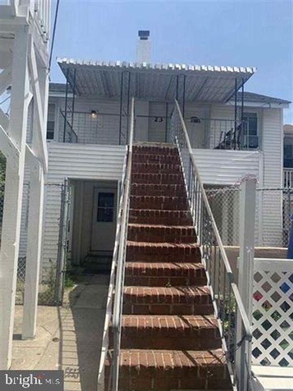 23 N BOSTON AVE, Atlantic City, NJ 08401