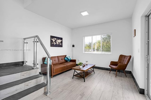 15450 NW 2nd Ave 15450, Miami, FL 33169