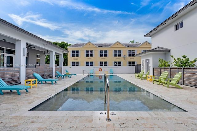 15450 NW 2nd Ave 15450, Miami, FL 33169