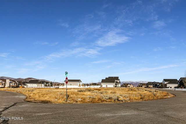 597 Spruce Way, Francis, UT 84036