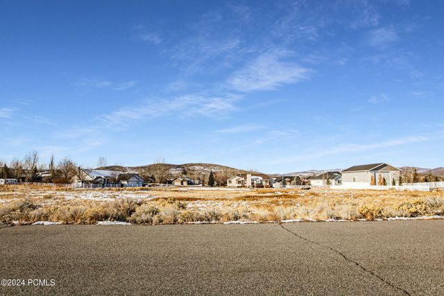 597 Spruce Way, Francis, UT 84036