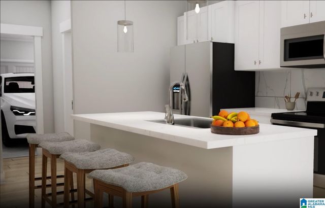 8156 KIMBRELL STATION LOOP, Mccalla, AL 35111