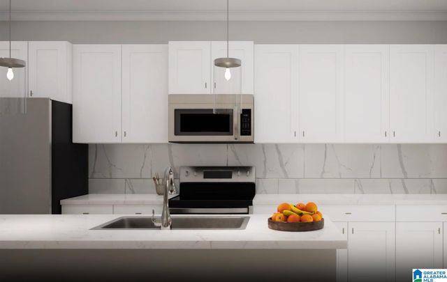 8156 KIMBRELL STATION LOOP, Mccalla, AL 35111