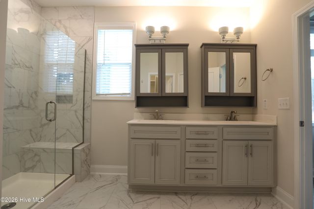 1413 Baden Court, Aberdeen, NC 28315