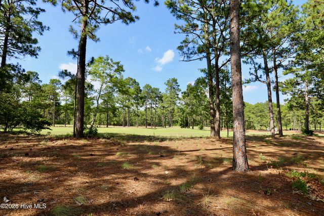 1413 Baden Court, Aberdeen, NC 28315