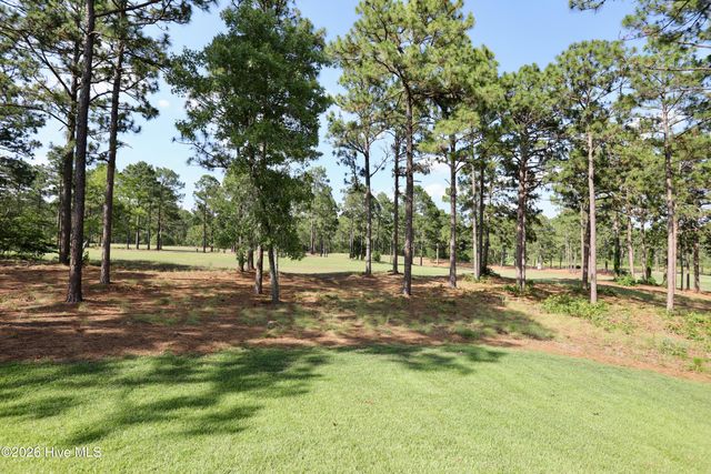 1413 Baden Court, Aberdeen, NC 28315