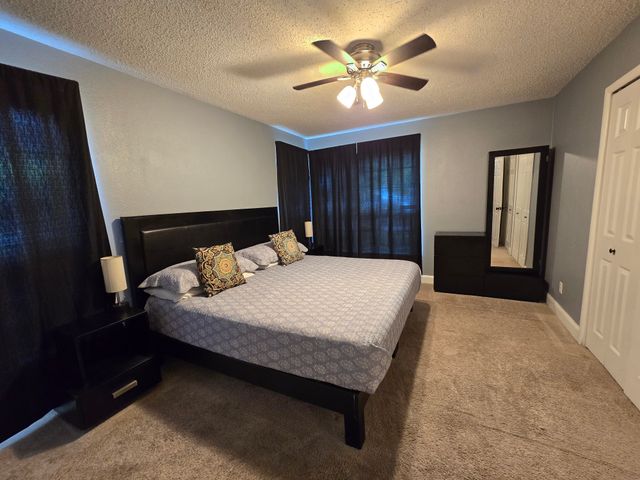 6313 Greenlee Street, Fort Worth, TX 76112