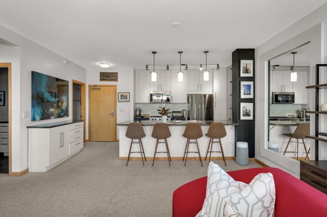 7600 Lyndale Avenue S 312, Richfield, MN 55423