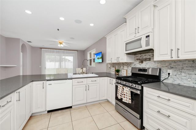 10209 ANDOVER POINT CIRCLE, Orlando, FL 32825