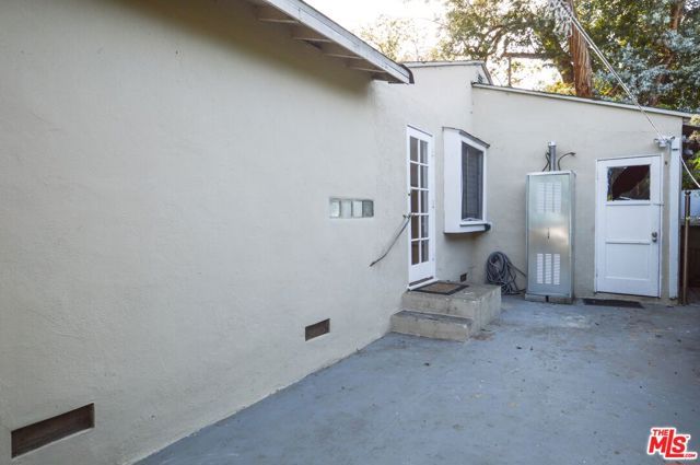 3538 Greenfield Avenue, Los Angeles, CA 90034