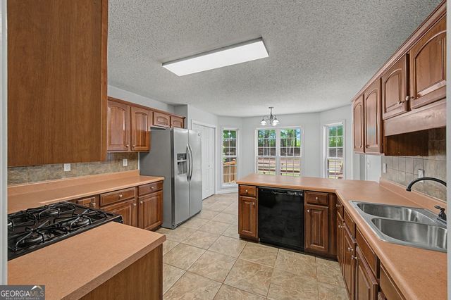 222 Riverstone Drive, Hiram, GA 30141