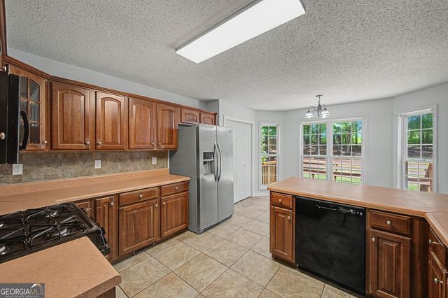 222 Riverstone Drive, Hiram, GA 30141