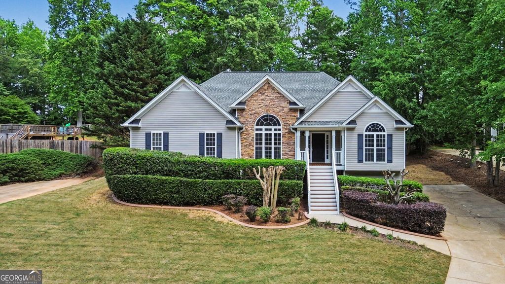 222 Riverstone Drive, Hiram, GA 30141