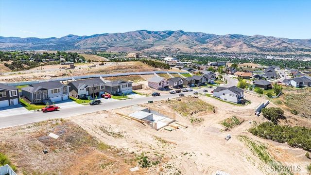 563 Vista Drive, Pocatello, ID 83201