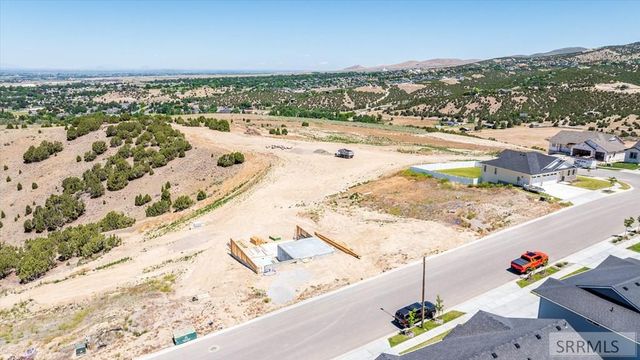 563 Vista Drive, Pocatello, ID 83201