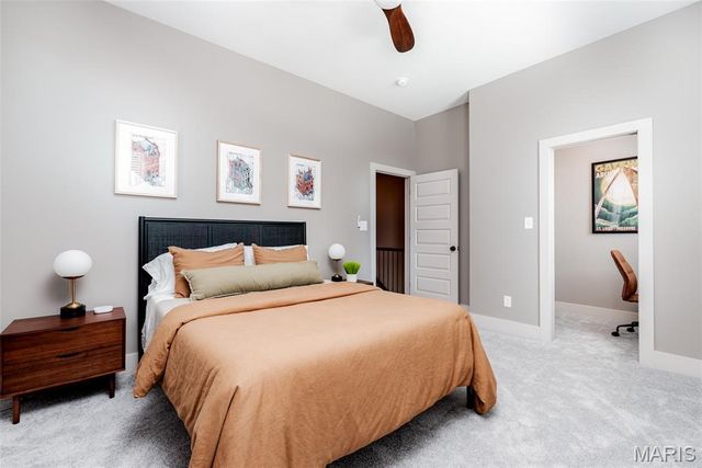 3433 Texas Avenue, St Louis, MO 63118