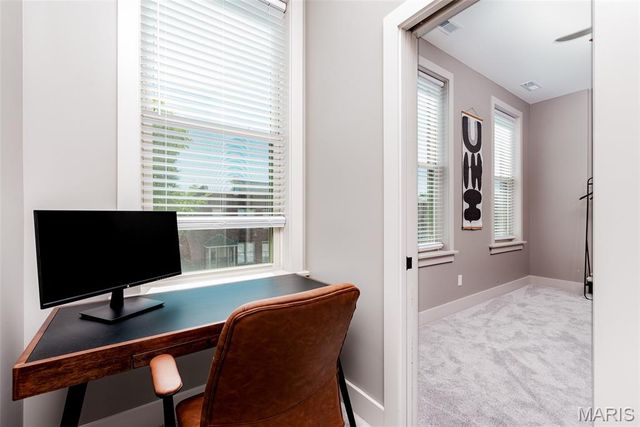 3433 Texas Avenue, St Louis, MO 63118