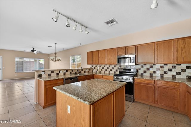 16036 W CUSTER Lane, Surprise, AZ 85379