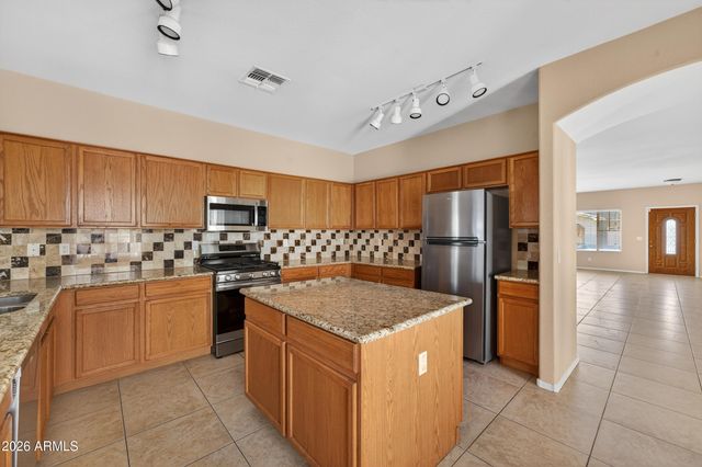 16036 W CUSTER Lane, Surprise, AZ 85379