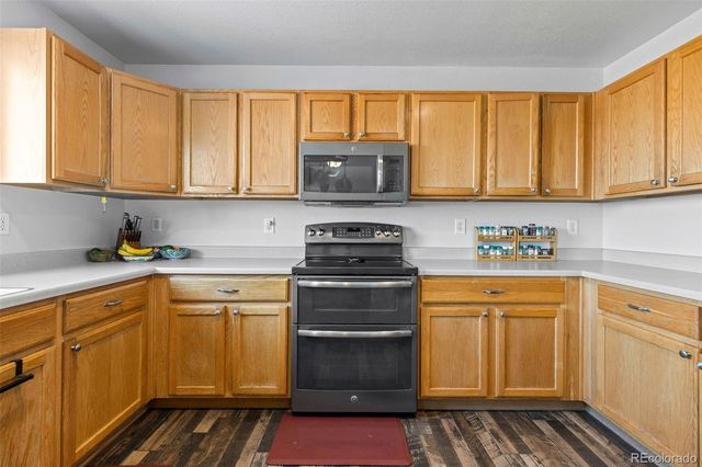 4527 E 94th Drive, Thornton, CO 80229