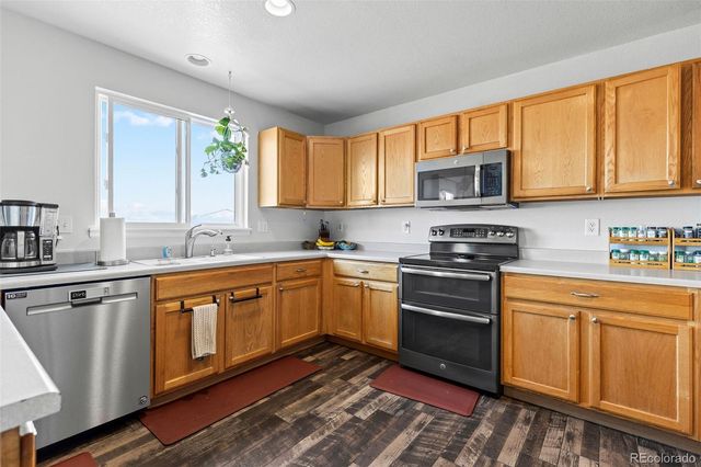 4527 E 94th Drive, Thornton, CO 80229