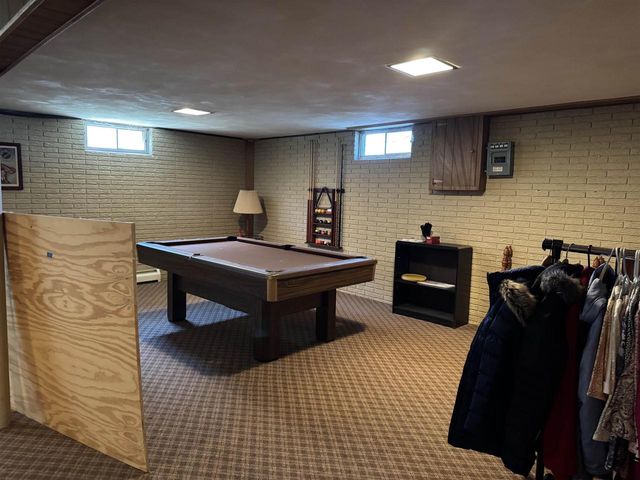 2219 Mineral Point Avenue, Janesville, WI 53548
