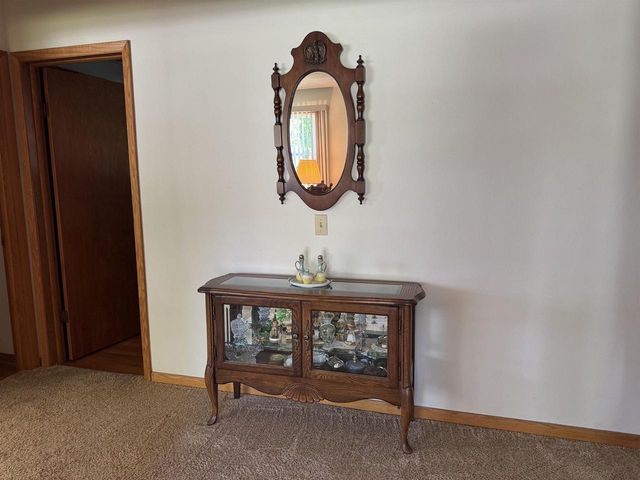 2219 Mineral Point Avenue, Janesville, WI 53548