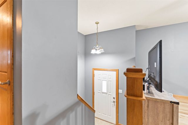 239 Birch Boulevard, Pleasant Hill, IA 50327