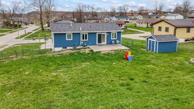 239 Birch Boulevard, Pleasant Hill, IA 50327