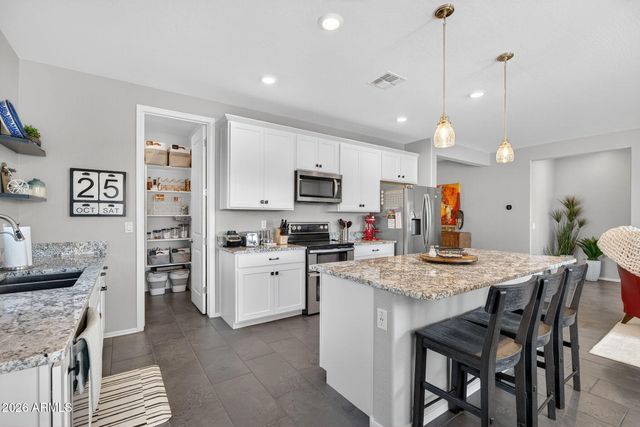 48268 N BASILIO Street, Gold Canyon, AZ 85118