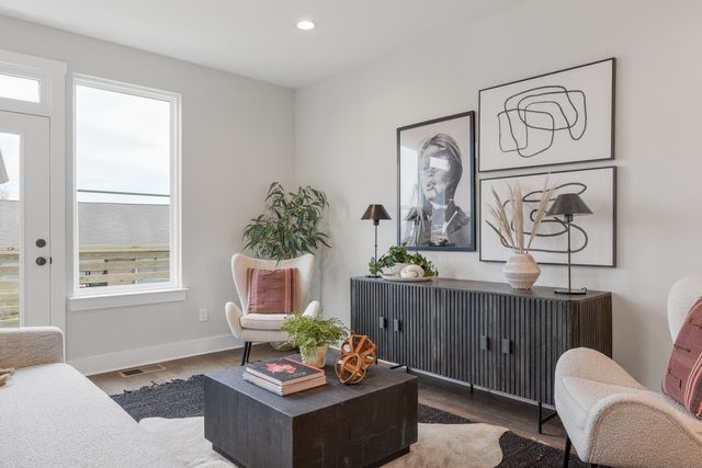 306 Becanni Ln, Nashville, TN 37209