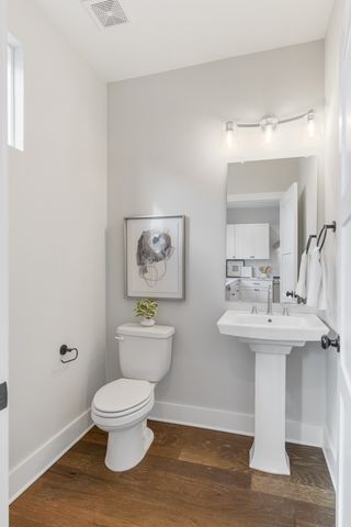 306 Becanni Ln, Nashville, TN 37209