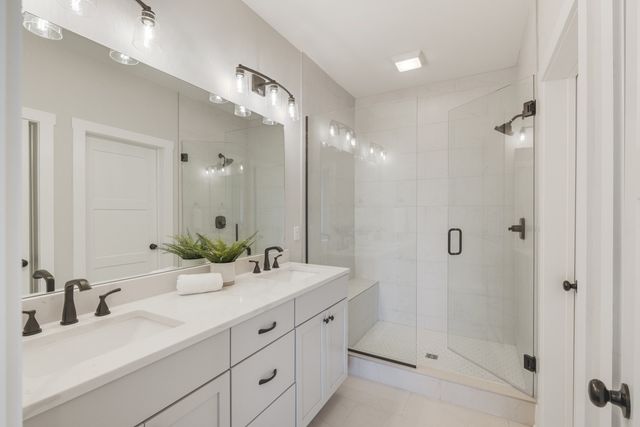 306 Becanni Ln, Nashville, TN 37209